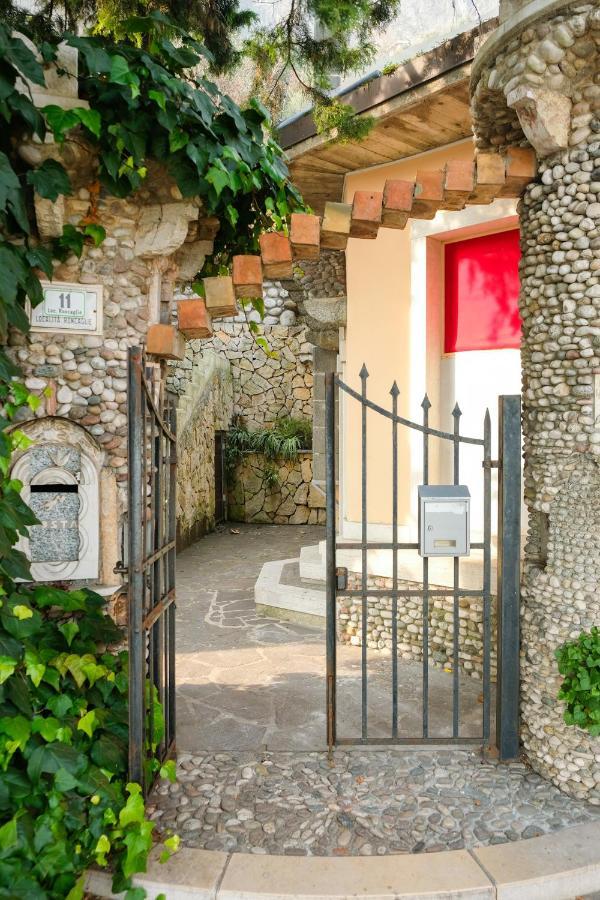 Dal Carletto Luxury Apartment リーヴァ・デル・ガルダ エクステリア 写真